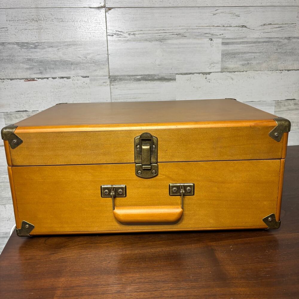 Crosley Retro Suitcase Portable Turntable Record Player Tested